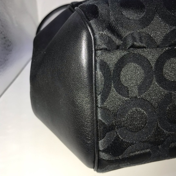 COACH Madison Op Art Satchel - Picture 6 of 11